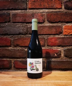 Alternative view of Fronton – Les Petites Demoiselles rouge